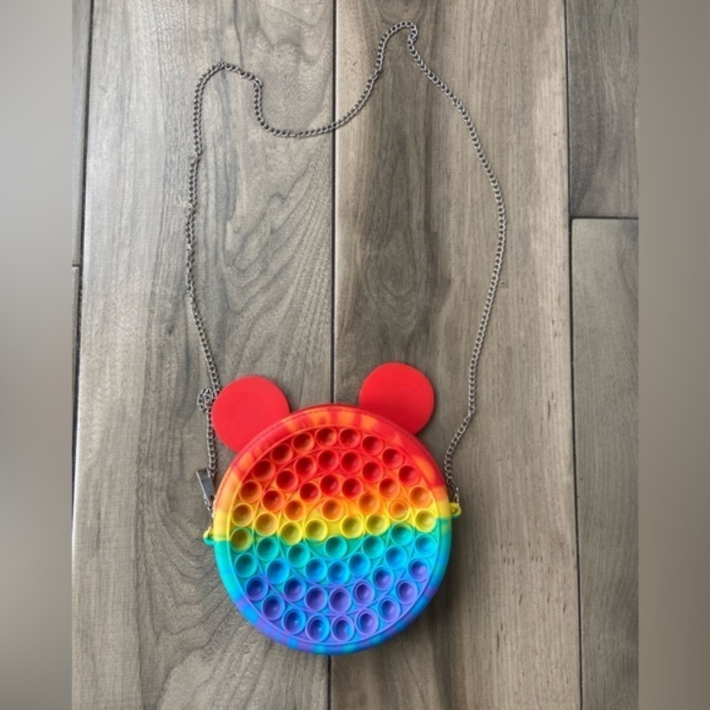 Popper fidget‎ toy rainbow bear crossbody purse with chain attachment - Picture 2 of 7